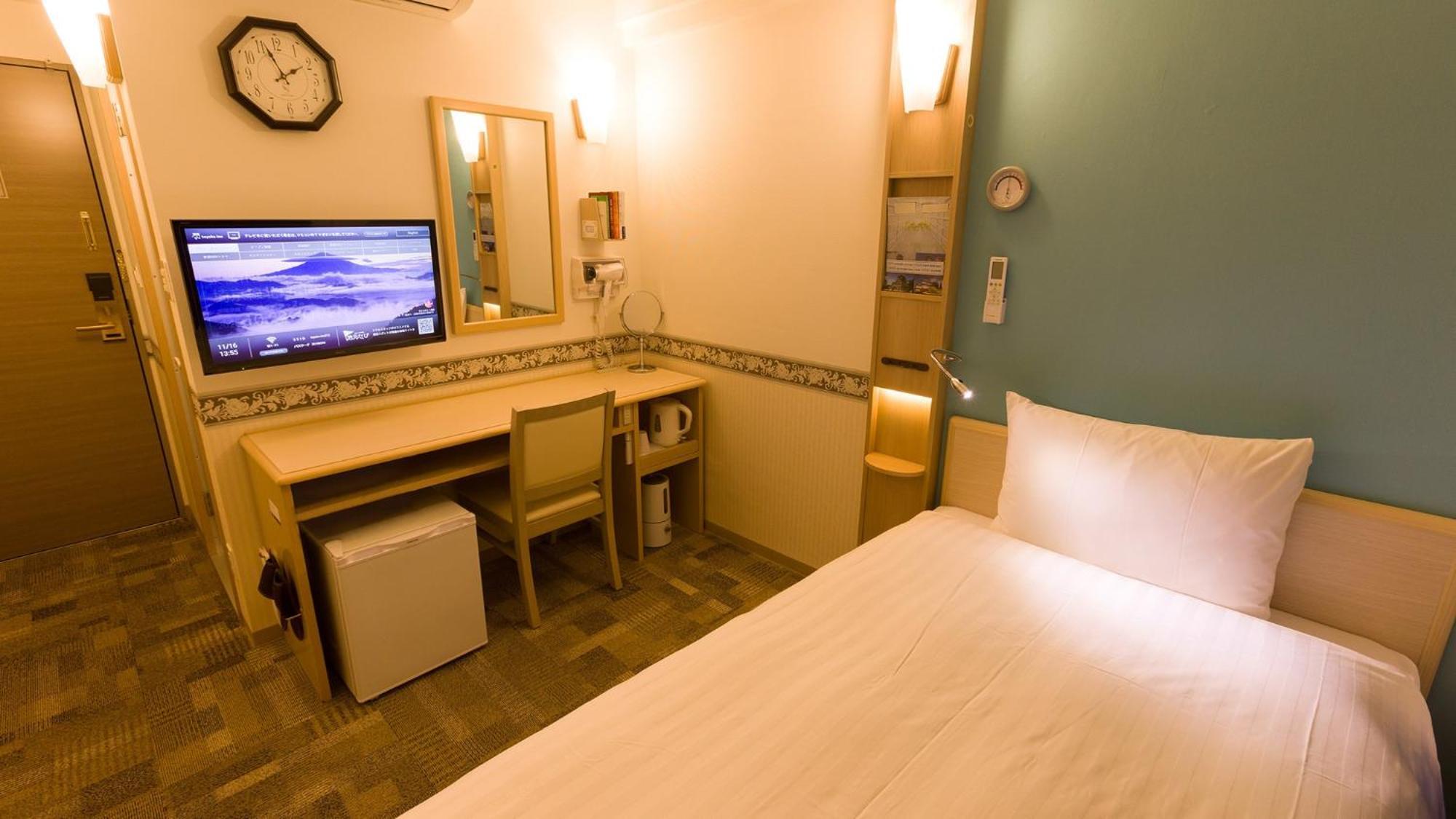 Toyoko Inn Saitama Misato Ekimae Quarto foto