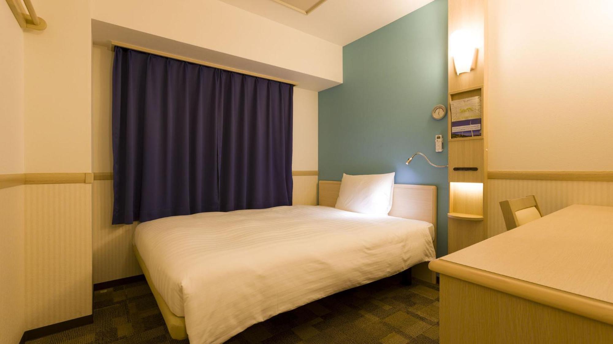 Toyoko Inn Saitama Misato Ekimae Quarto foto