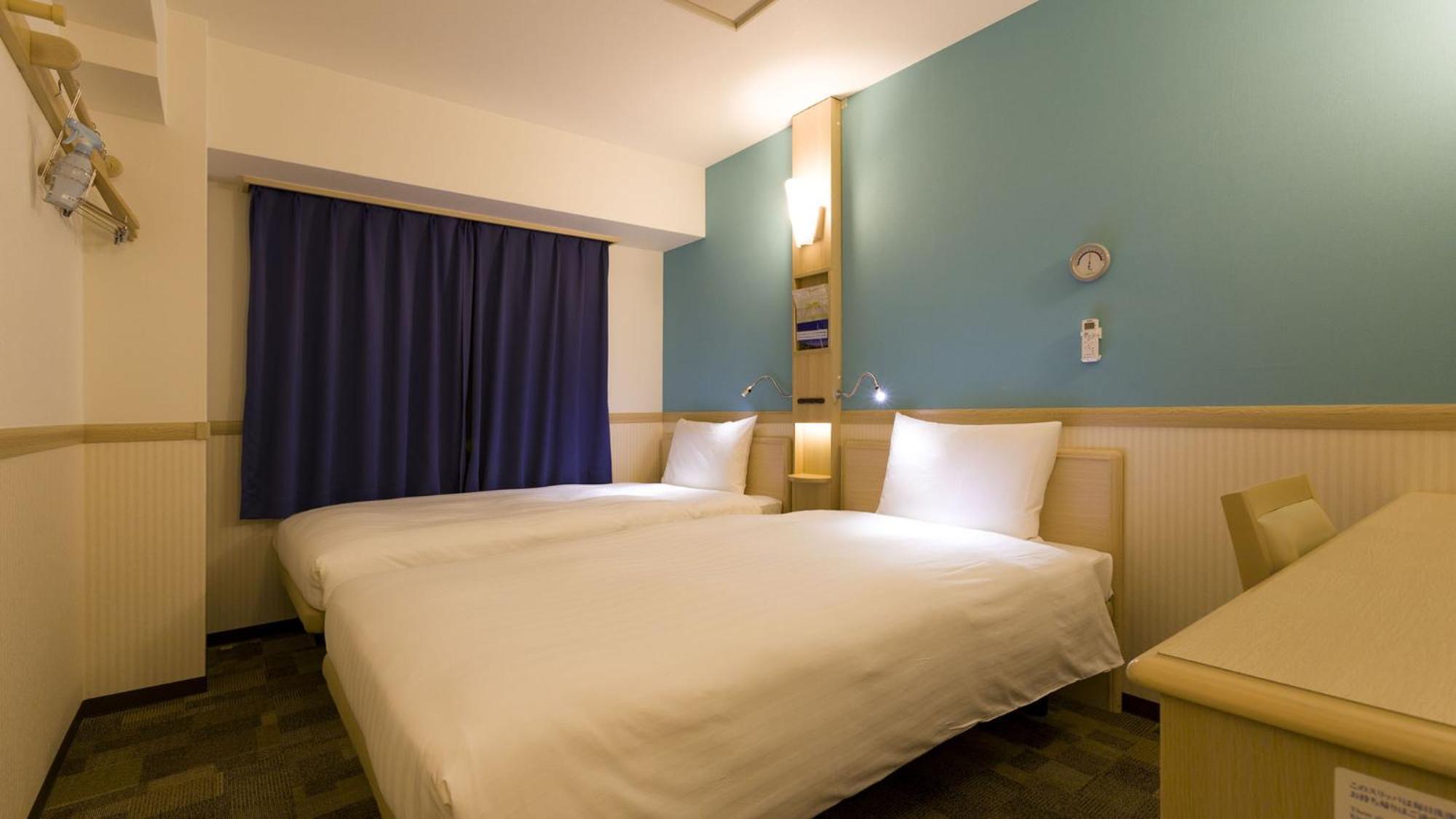 Toyoko Inn Saitama Misato Ekimae Quarto foto